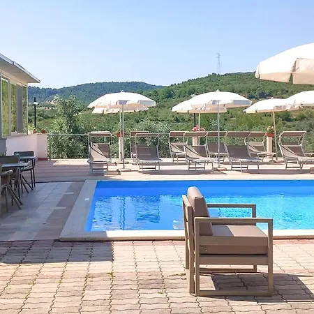 Beautiful In With Wifi Apartment