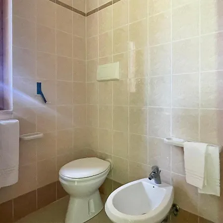 Apartamento Beautiful In With Wifi